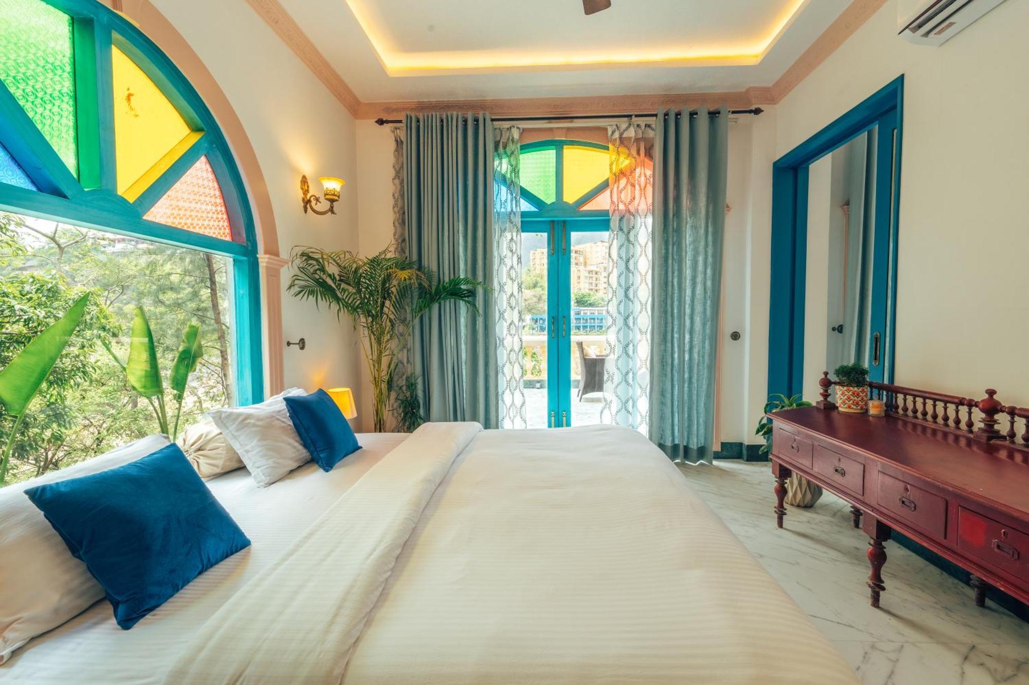 Bhagvatam By The Ganges Hotel Shivpuri  Exterior photo